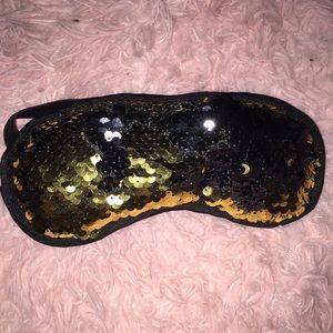 Eye mask